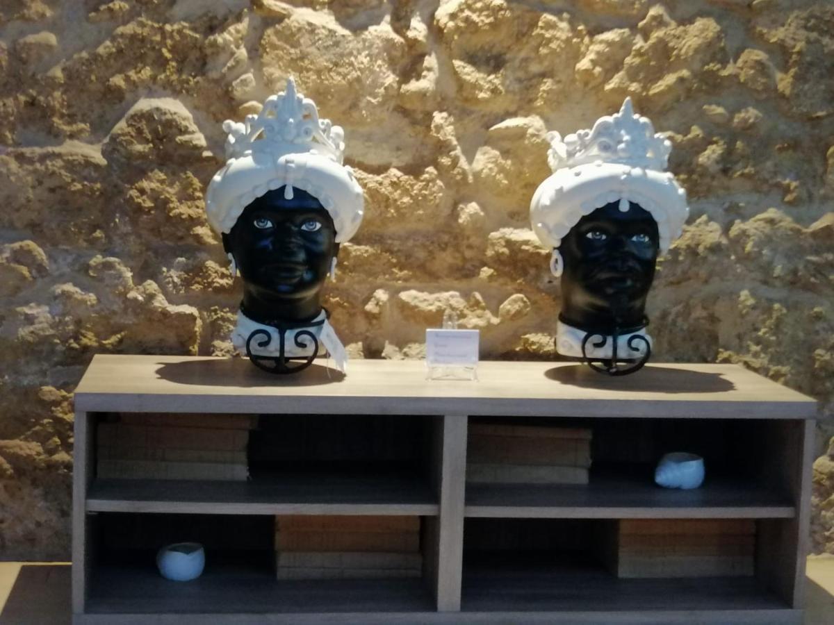 Palazzo Sant'Elia 호텔 칼타기론 외부 사진