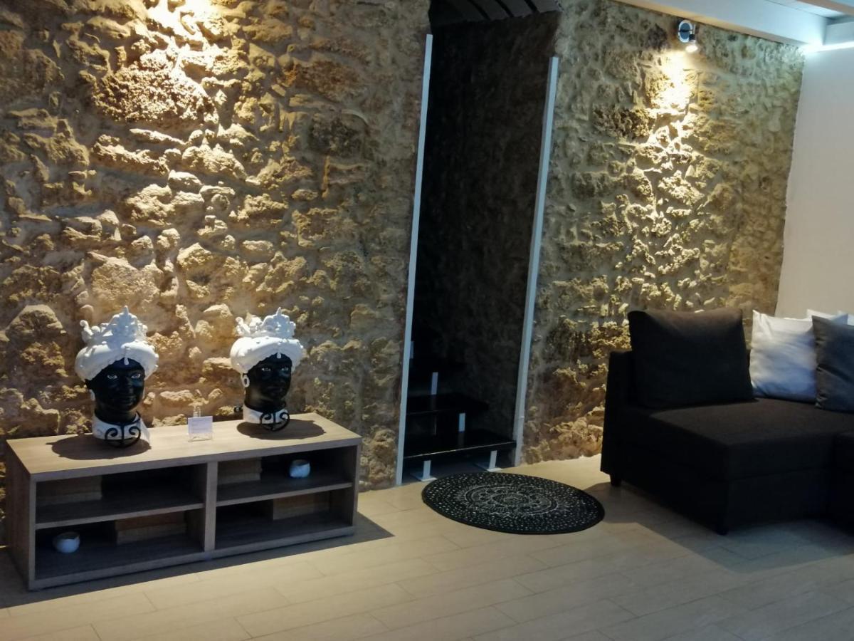 Palazzo Sant'Elia 호텔 칼타기론 외부 사진